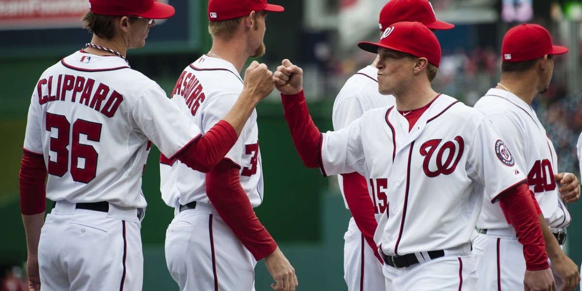 De La Cruz strikes long homer with handle cover as Cincinnati Reds beat Washington Nationals 9-2